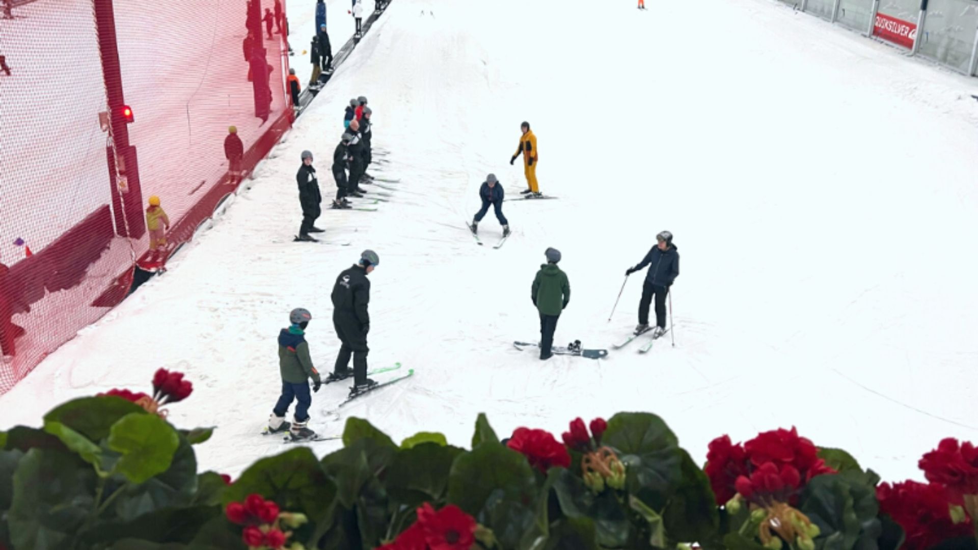 Restaurant van Montana Snowcenter met uitzicht op de piste